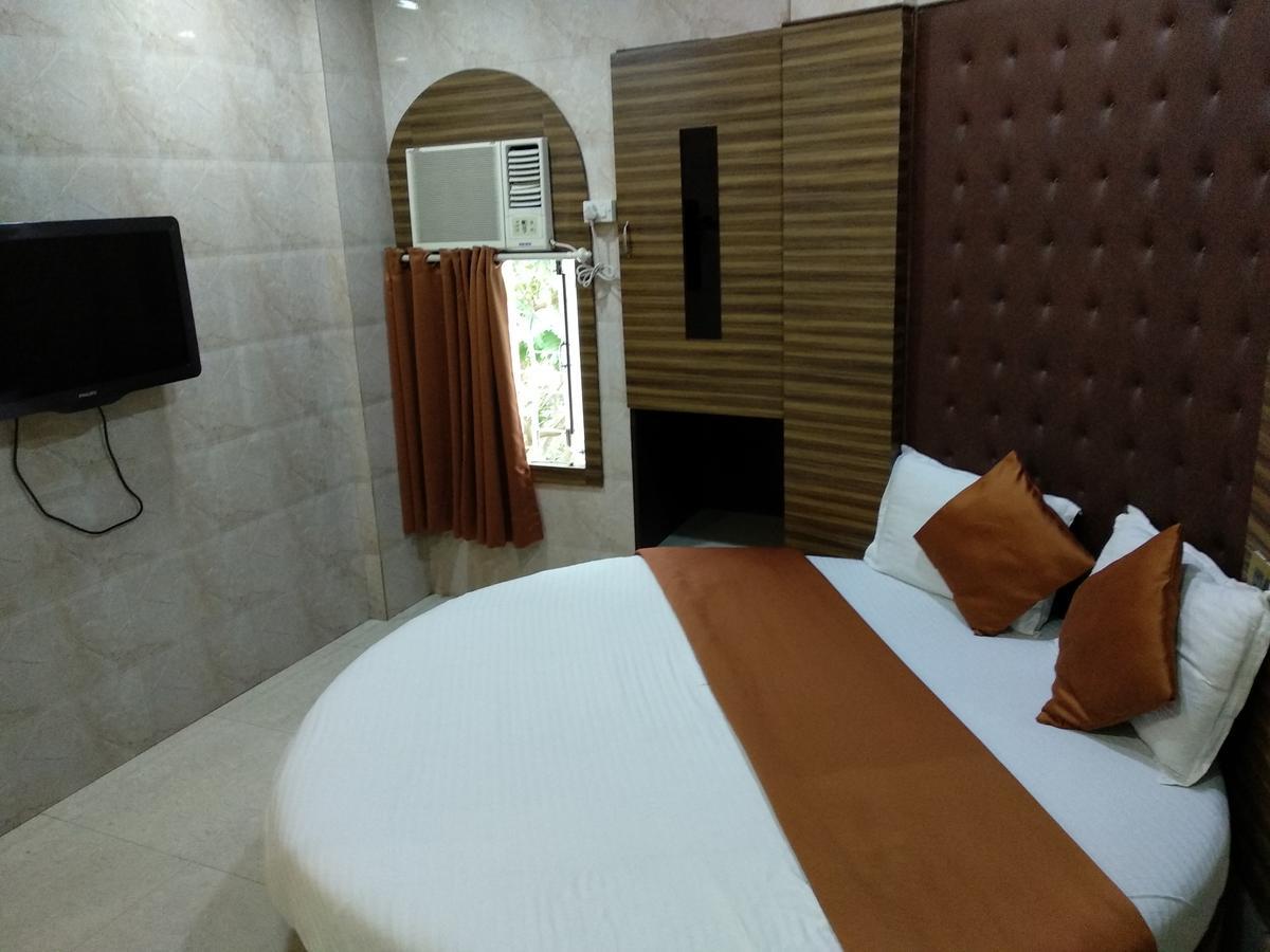 Hotel Karishma Mumbai Exterior photo